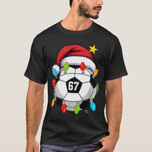 Christmas 67 Meme Soccer Ball Santa Hat Funny Xmas T-Shirt (Vorderseite)