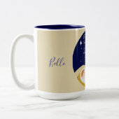 Christmas Bible Verse Luke Modern Personalized Zweifarbige Tasse (Links)