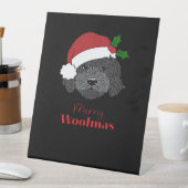 Christmas Black Cockapoo, Cavapoo, Cavoodle, Merry Sockelschild (In Situ)