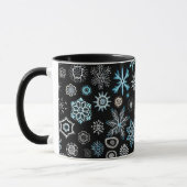 Christmas Blue Snowflakes Tasse (Links)
