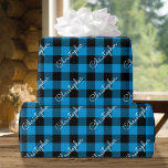 Christmas Buffalo Karierter Individuelle Name Rust Geschenkpapier<br><div class="desc">Machen Sie Ihre Urlaubsgeschenke mit diesem Karierten Buffalo-Geschenkstück ganz besonders! Eine stilvolle Vorlage, die mit dem Namen des Empfängers personalisiert ist, oder mit Ihrem Familiennamen in Retroskripttypografie. Dieses klassische Karo-Muster vereint die gemütliche Wärme der Saison perfekt und eignet sich ideal für Weihnachten, Wintergeburtstage oder festliche Ansammlungen. Druckfarben: blau, schwarz und...</div>