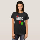 Christmas Chest Nuts Christmas Couple Mr and Mrs L T-Shirt (Vorne ganz)
