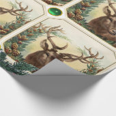 CHRISTMAS DEER,PINE CONES CROWN,GREEN GEMSTONES GESCHENKPAPIER (Ecke)