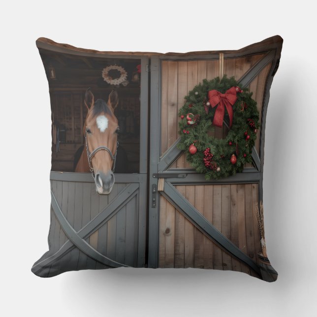 Christmas Equestrian Barn Pillow Kissen (Vorderseite)