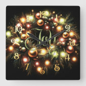 Christmas Evergreen Lighted Wreath Joy Quadratische Wanduhr (Vorderseite)
