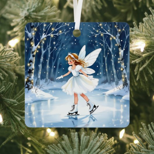 Christmas Fairy Ice Skating in an Enchanted Forest Ornament Aus Metall (InSitu)