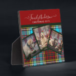 CHRISTMAS FOTO GIFT - Anderson Tartan Collage Fotoplatte<br><div class="desc">Fügen Sie 3 Fotos und Ihren eigenen Text hinzu, um dieses moderne trendige Foto Collage Kissen Weihnachten oder Feiertage Geschenk personalisieren. Sie machen schöne Pfannkuchen. Fügen Sie Fotos von Familie, Haustieren (Hund, Katze, Pferd, Hamster, Pergament, Schlange, Kaninchen usw.) hinzu. Feiertage, Freunde, Hobbys , selifiert, instagram Bilder, wie gewünscht, um ein...</div>