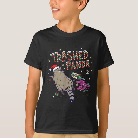 Christmas Funny Trashed Panda Racoon Gets Drunk Xm T-Shirt (Vorderseite)