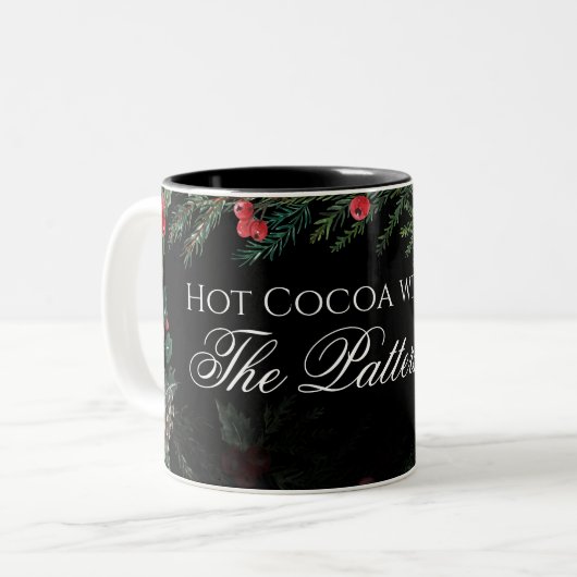 Christmas Garland with Holly Hot Cocoa Zweifarbige Tasse (Vorderseite Links)