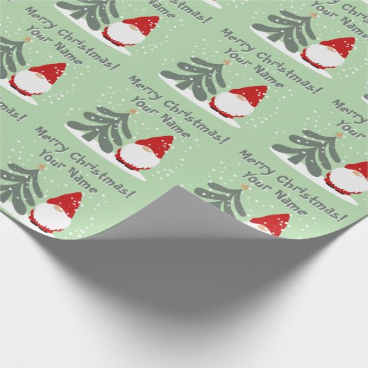 Christmas gnome with tree personalized Holiday Geschenkpapier (Ecke)
