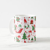 Christmas Gnomes & Trees All-Over Pattern Kaffeetasse (Vorderseite Links)