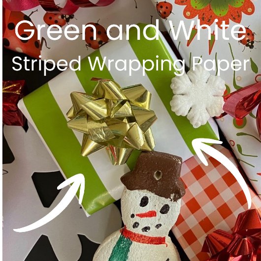 Christmas Green and White Striped Geschenkpapier