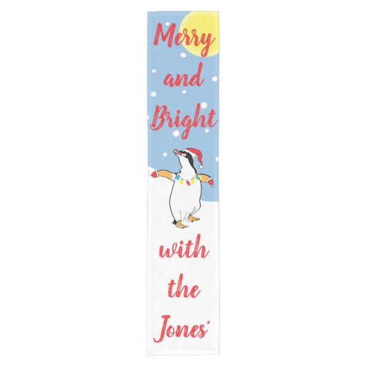 Christmas Happy Penguin Personalize 14 x 72 Kurzer Tischläufer (Vorderseite)