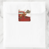 Christmas Highland Cow In Old Red Truck Quadratischer Aufkleber (Tasche)