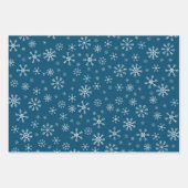 Christmas Holiday Snowflakes Red Green Blue White Geschenkpapier Set (Vorderseite)