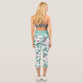Christmas Holly Berries Capri Leggings (Rückseite)