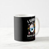 Christmas I Survived 67 Days Of School Funny Meme Kaffeetasse (VorderseiteRechts)