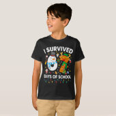 Christmas I Survived 67 Days Of School Funny Meme T-Shirt (Vorne ganz)