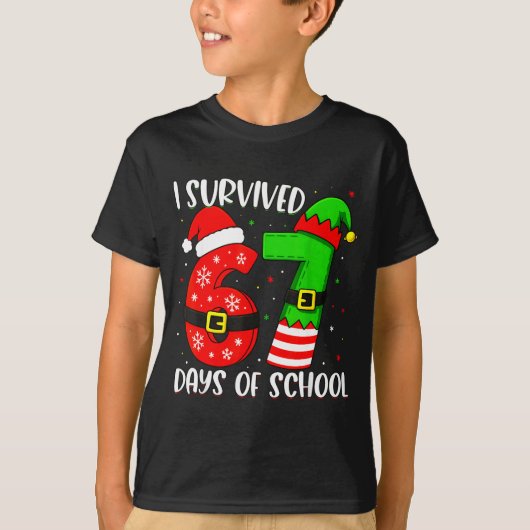 Christmas I Survived 67 Days Of School Funny Six S T-Shirt (Vorderseite)