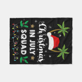 Christmas In July Squad Funny Summer Xmas Santa Ha Fleecedecke (Vorderseite (Horizontal))