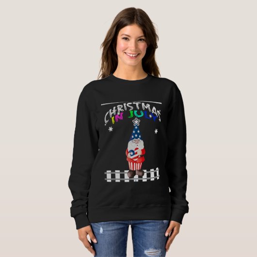 CHRISTMAS IN JULY SWEATSHIRT (Vorne ganz)