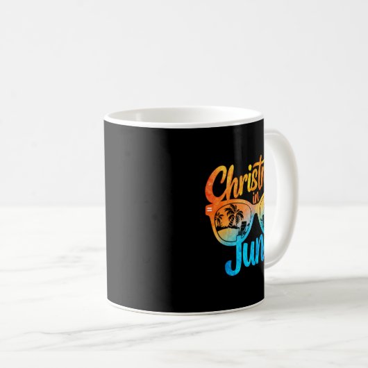 Christmas In June Sungles Funny Summer Vacation Kaffeetasse (VorderseiteRechts)