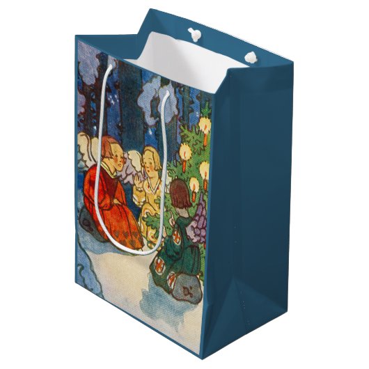 Christmas in the forest - Zdenek Guth Mittlere Geschenktüte (Vorderseite Schrägansicht)