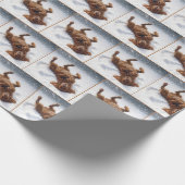 Christmas Irish Setter Making a Snow Angel Geschenkpapier (Ecke)