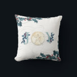 Christmas Joy Beach Coastal Sand Dollar Blue Holly Kissen<br><div class="desc">Einfach. Modern. Elegantes Aquarelldesign mit heiliger Blues in Rot- und Typografie-Design,  "JOY" staubblau mit einem abgrundweißen Aquarell bemalt Sand Dollar. Schnörkel mit kalligrafischem Bildlauf enden. Verwendet Vintage,  heilige Kunstwerke,  die mit Aquarell vermischt wurden,  der von international lizenzierten Künstlern und Designern,  Audrey Jeanne Roberts,  urheberrechtlich geschützt ist.</div>