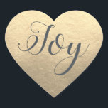 Christmas Joy Champagne Gold Herz-Aufkleber<br><div class="desc">Eleganter Weihnachtsfest-Umschlag Aufkleber oder Geschenkaufkleber mit dem Text 'Joy' in chic handgeschriebener Schrift Kalligraphie auf einem Champagner-goldenen Hintergrund. Ideal für Weihnachtsgeschenke,  Mailing und festliche kleine Business-Pakete. Wenn Sie Hilfe oder passende Produkte benötigen,  kontaktieren Sie uns bitte unter happydolphinstudio.com. Exklusiv für Sie entworfen von Happy Dolphin Studio.</div>