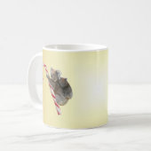 Christmas Koalas auf Candy Cane Kaffeetasse (Vorderseite Links)