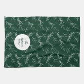 Christmas Leaves Green Pattern Custom Family Name Geschirrtuch (Horizontal)