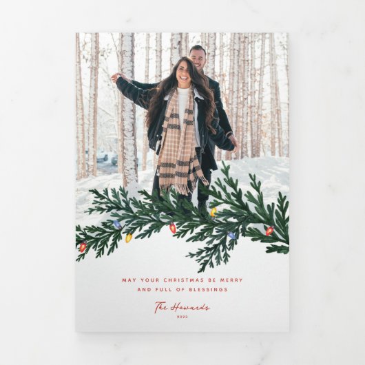 Christmas Lights and Greenery Photo Dreifach Gefaltete Urlaubskarte (Cover)