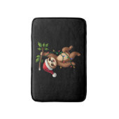 Christmas Lights Sloth Wearing Xmas Hat - Sloth Lo Badematte (Vorderseite Vertikal)