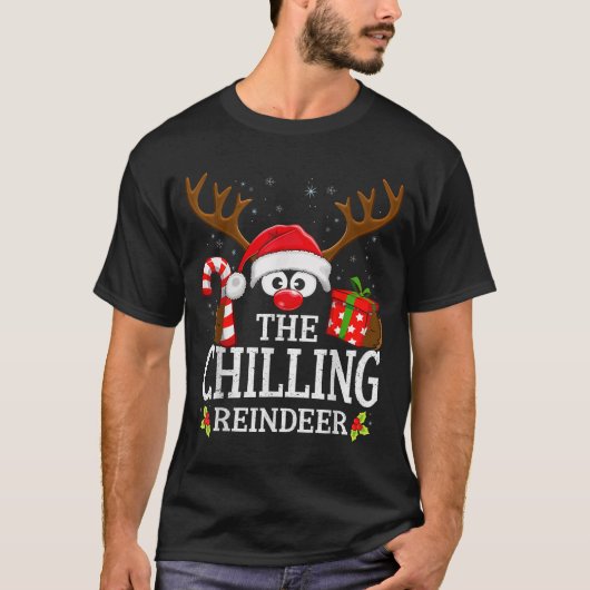 Christmas Matching The Chilling Reindeer Family T-Shirt (Vorderseite)