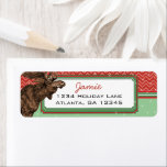 Christmas Moose Zig Zag Pattern Rücksendeadresse<br><div class="desc">Rustikale Outdoorsman Hunter's Mountain Lodge Vintage Weihnachten Elche Zickzack Zig Zag Muster Rücksendesiegel in Rot und Grün - Weitere Weihnachtsdesigns von Sandra</div>
