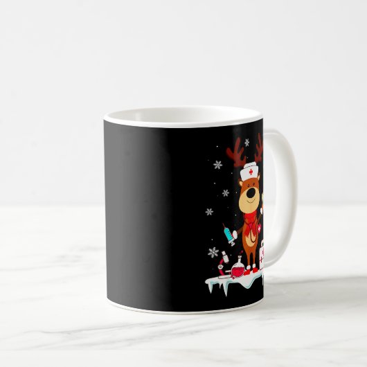 Christmas Nurse Reindeer Funny Xmas Scrub Top Nurs Kaffeetasse (VorderseiteRechts)
