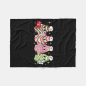 Christmas Nurse Tree Cake Emergency Christmas Rn E Fleecedecke (Vorderseite (Horizontal))