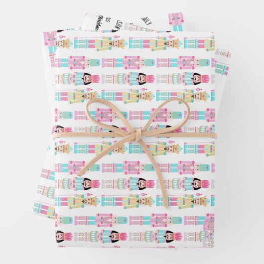 Christmas Nutcracker Pastel Personalized Name Geschenkpapier Set (Beispiel)