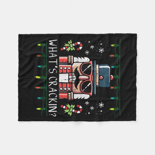 Christmas Nutcracker Whats Crackin Funny Xmas Men Fleecedecke (Vorderseite (Horizontal))