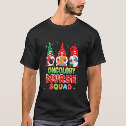Christmas Oncology Nurse squad Christmas Gnome T-Shirt (Vorderseite)