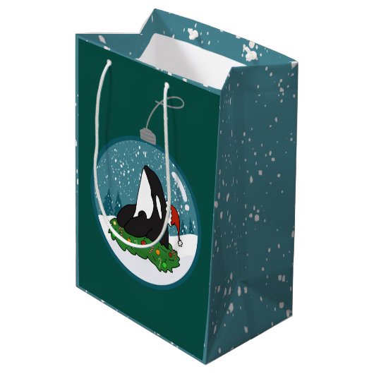 Christmas Orca Killer Whale Mittlere Geschenktüte (Rückseite Schrägansicht)