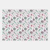 Christmas Ornaments Patterns in Pink, Green Geschenkpapier Set (Vorderseite)