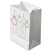 Christmas Ornaments Text Design Mittlere Geschenktüte (Vorderseite Schrägansicht)