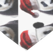 Christmas Panda Bear Tischdecke (Schrägansicht)