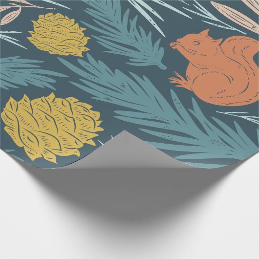 Christmas Pattern Squirrel Pine Cone Fir Bough Geschenkpapier (Ecke)