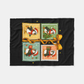 Christmas Penguin Stamp Collage Fleecedecke (Vorderseite (Horizontal))