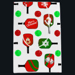 Christmas Pickleball Red Green Paddles Balls X-Mas Mittlere Geschenktüte<br><div class="desc">Pickleball Weihnachtsgeschenktasche. Traditionelle rote, grüne und weiße Weihnachtsfarben auf Paddeln. Die Paddeln sind mit Schneeflocken, dem fröhlich alten St. Nikolaus, Schneemännern, Rentieren, Silberglocken und dem Hut des Weihnachtsmanns geschmückt. Viele rote und hellgrüne Pickleballs bilden ein Polka-Punktmuster auf dem schneeweißen Hintergrund. Farbenfrohe Weihnachtsgeschenke zum Thema Pickleball für Ihre pickleball-liebende Mutter, Vater,...</div>