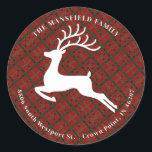 Christmas Red Buffalo Plaid Runder Aufkleber<br><div class="desc">A traditional red Christmas plaid with a trendy buffalo pattern.  The perfect gift presentation for all of your packaging this holiday season!</div>