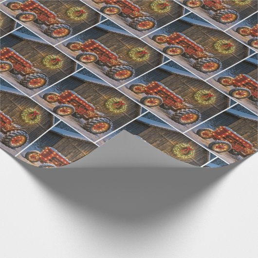 Christmas Red Farm Tractor With Glowing Wreath Geschenkpapier (Ecke)